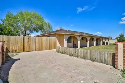 7033 W Avenue A2, Lancaster, CA 93536 - Photo 5