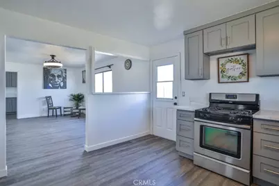 7033 W Avenue A2, Lancaster, CA 93536 - Photo 11