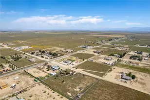 7033 W Ave A2, Lancaster, CA 93536 - Photo 65
