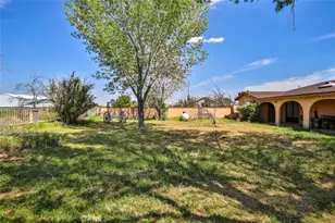 7033 W Ave A2, Lancaster, CA 93536 - Photo 39