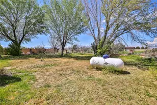 7033 W Ave A2, Lancaster, CA 93536 - Photo 35