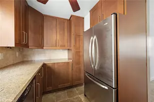 300 N Isabel St, Glendale, CA 91206 - Photo 15
