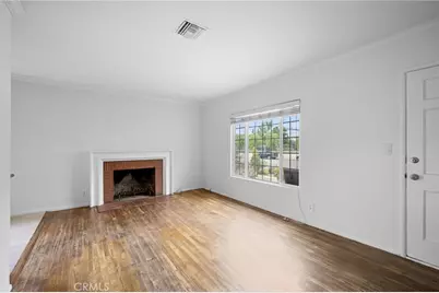 8036 Whitsett Avenue, North Hollywood, CA 91605 - Photo 7