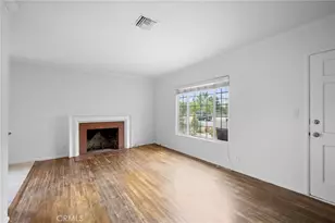 8036 Whitsett Ave, North Hollywood, CA 91605 - Photo 7
