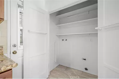 8036 Whitsett Avenue, North Hollywood, CA 91605 - Photo 17