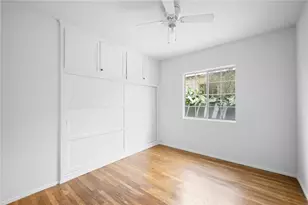 8036 Whitsett Ave, North Hollywood, CA 91605 - Photo 15
