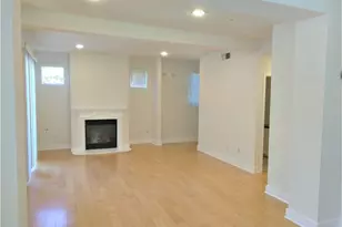 6300 Honolulu Ave, La Crescenta, CA 91214 - Photo 15