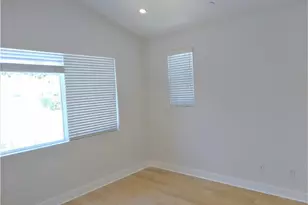 6300 Honolulu Ave, La Crescenta, CA 91214 - Photo 23