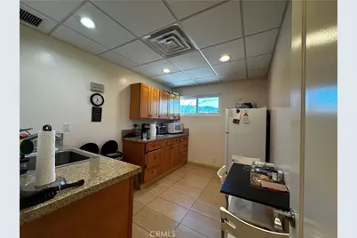 3909 Ocean View Unit E #E, Montrose, CA 91020 - Photo 7