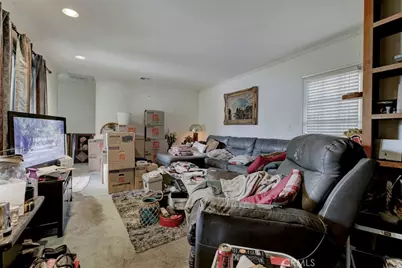 10330 Woodward, Sunland, CA 91040 - Photo 17