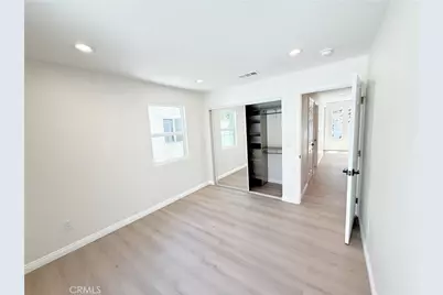 8959 San Luis, South Gate, CA 90280 - Photo 5
