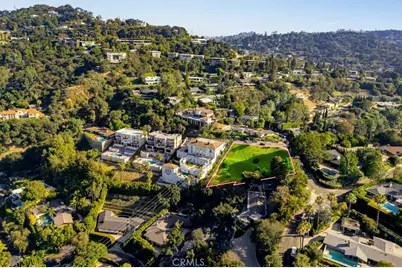 3400 Wrightwood Drive, Studio City, CA 91604 - Photo 9