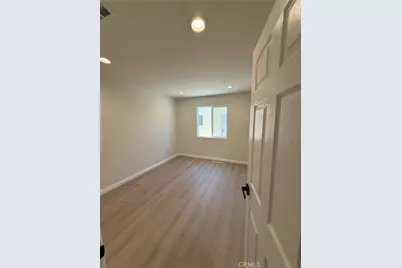 8955 San Luis, South Gate, CA 90280 - Photo 11
