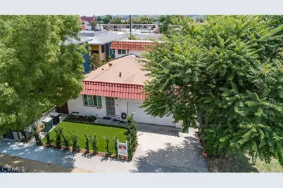 924 W Clark, Burbank, CA 91506 - Photo 15