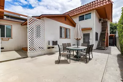 924 W Clark, Burbank, CA 91506 - Photo 5