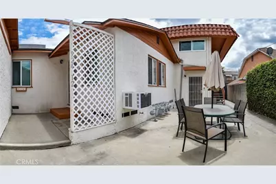 924 W Clark, Burbank, CA 91506 - Photo 7