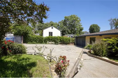 10852 Longford Street, Sylmar, CA 91342 - Photo 13