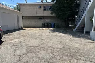 14736 Gilmore, Van Nuys, CA 91411 - Photo 15