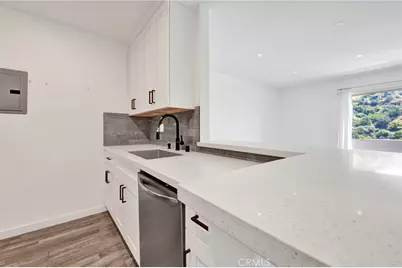 1935 Alpha #229, Glendale, CA 91208 - Photo 3