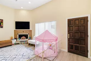 10142 Samoa Ave, Tujunga, CA 91042 - Photo 5