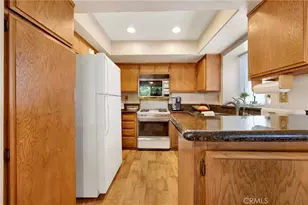 456 E San Jose Ave, Burbank, CA 91501 - Photo 15