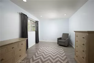 9560 Via Bernardo, Burbank, CA 91504 - Photo 13