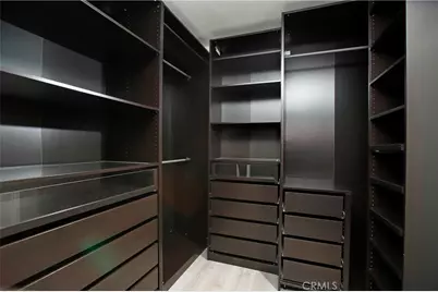 9560 Via Bernardo, Burbank, CA 91504 - Photo 11