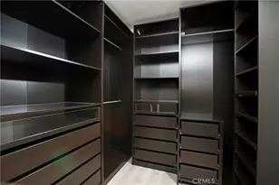 9560 Via Bernardo, Burbank, CA 91504 - Photo 11