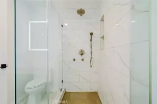 13942 Oxnard St, Valley Village, CA 91401 - Photo 39