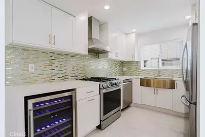 13942 Oxnard Street, Valley Village, CA 91401 - Photo 13