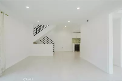 13942 Oxnard Street, Valley Village, CA 91401 - Photo 11