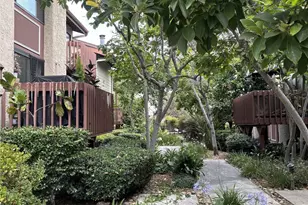 13942 Oxnard St, Valley Village, CA 91401 - Photo 1