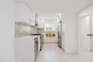 13942 Oxnard St, Valley Village, CA 91401 - Photo 17