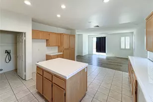 1040 E Ave K 11, Lancaster, CA 93535 - Photo 11
