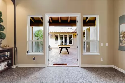 27101 Buckskin Lane, Canyon Country, CA 91387 - Photo 9