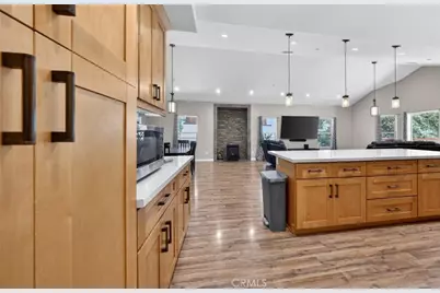 1805 Matterhorn, Pine Mountain Club, CA 93222 - Photo 3
