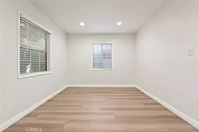 13573 Moorpark Street, Sherman Oaks, CA 91423 - Photo 23