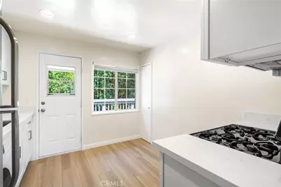 13573 Moorpark Street, Sherman Oaks, CA 91423 - Photo 49