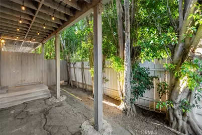 13573 Moorpark Street, Sherman Oaks, CA 91423 - Photo 17