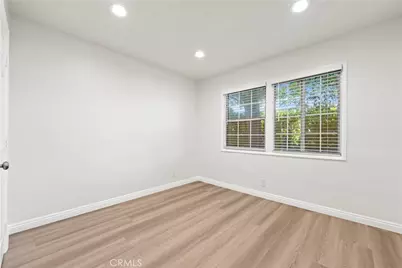 13573 Moorpark Street, Sherman Oaks, CA 91423 - Photo 19