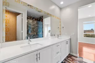 13225 Victory Blvd, Van Nuys, CA 91401 - Photo 21
