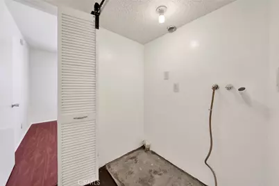 9745 Via Roma, Burbank, CA 91504 - Photo 21