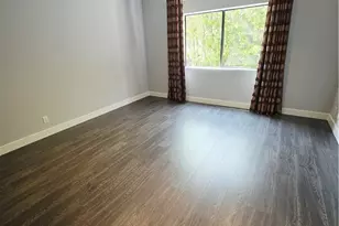 12540 Burbank Blvd, Valley Village, CA 91607 - Photo 9