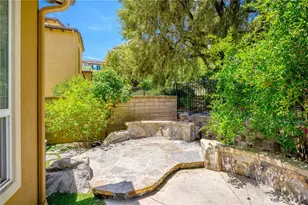 27063 Fairway Ln, Valencia, CA 91381 - Photo 37