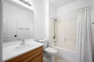 27063 Fairway Ln, Valencia, CA 91381 - Photo 31