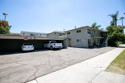 15455 Vanowen, Van Nuys, CA 91406 - Photo 27