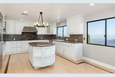 5660 Pine Cone Road, La Crescenta, CA 91214 - Photo 13