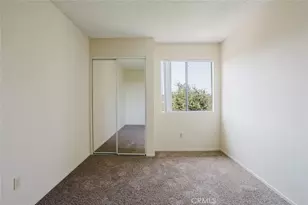 2250 N Fairview St, Burbank, CA 91504 - Photo 13
