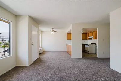 2250 N Fairview Street, Burbank, CA 91504 - Photo 5