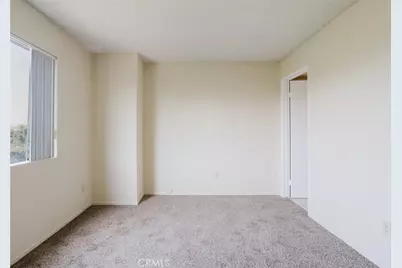 2250 N Fairview Street, Burbank, CA 91504 - Photo 15